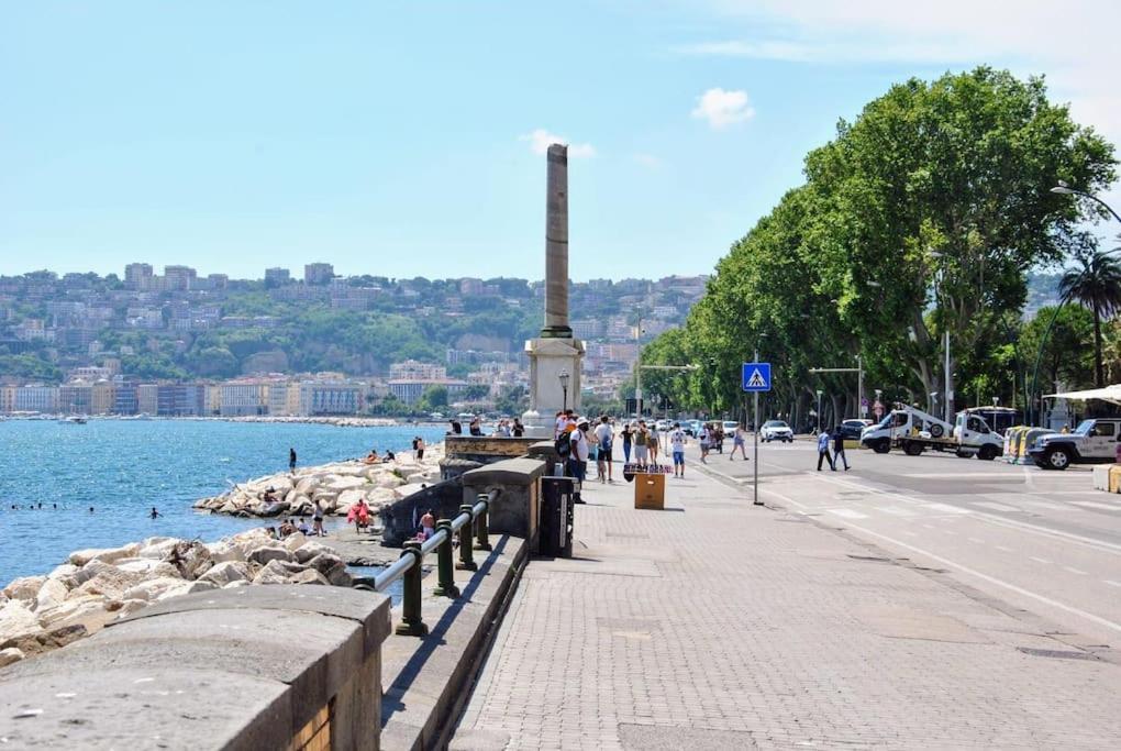 Partenope 3- Exclusive Apt. On The Seafront Appartamento *